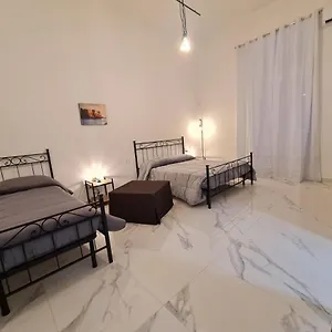 Lumacors House Bed & Breakfast Napoli